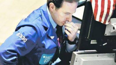 Alertan a EE.UU. por su elevada deuda: golpe en los mercados