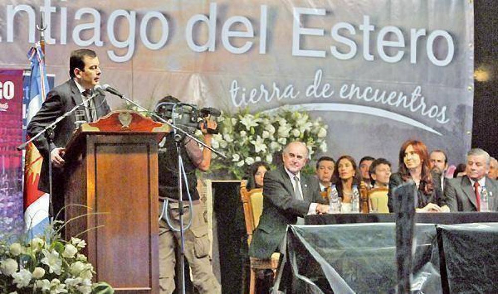 Zamora: �So�amos con que usted siga siendo Presidenta de la Naci�n� 