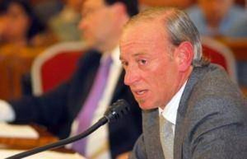 Katz: �Las ordenanzas que se aprueban a las apuradas, s�lo agudizan la incertidumbre�