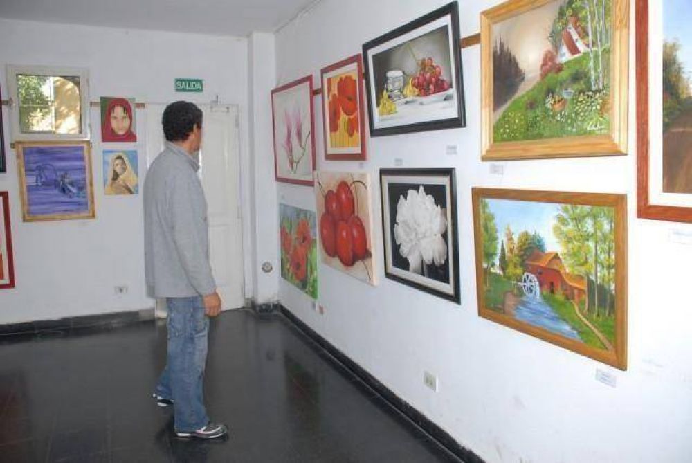 PTE. PER�N - ESTE MI�RCOLES NUEVA APERTURA DE MUESTRA ART�STICA