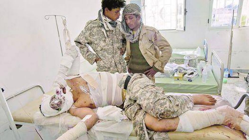 Italia y Francia env�an militares para ayudar a los rebeldes libios