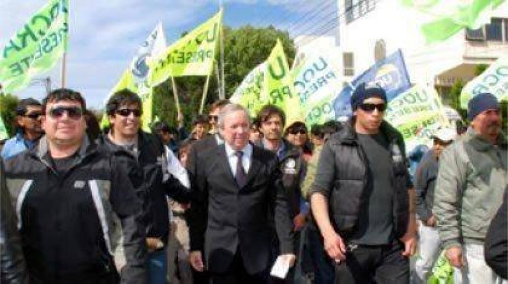 El radicalismo denuncia irregularidades en los subsidios que el gobierno le entrego a la UOCRA