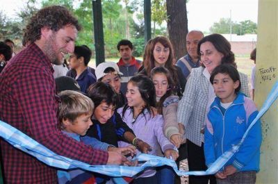 LUJ�N - SE INAUGUR� EL NAC EN LA CASA DE LA JUVENTUD