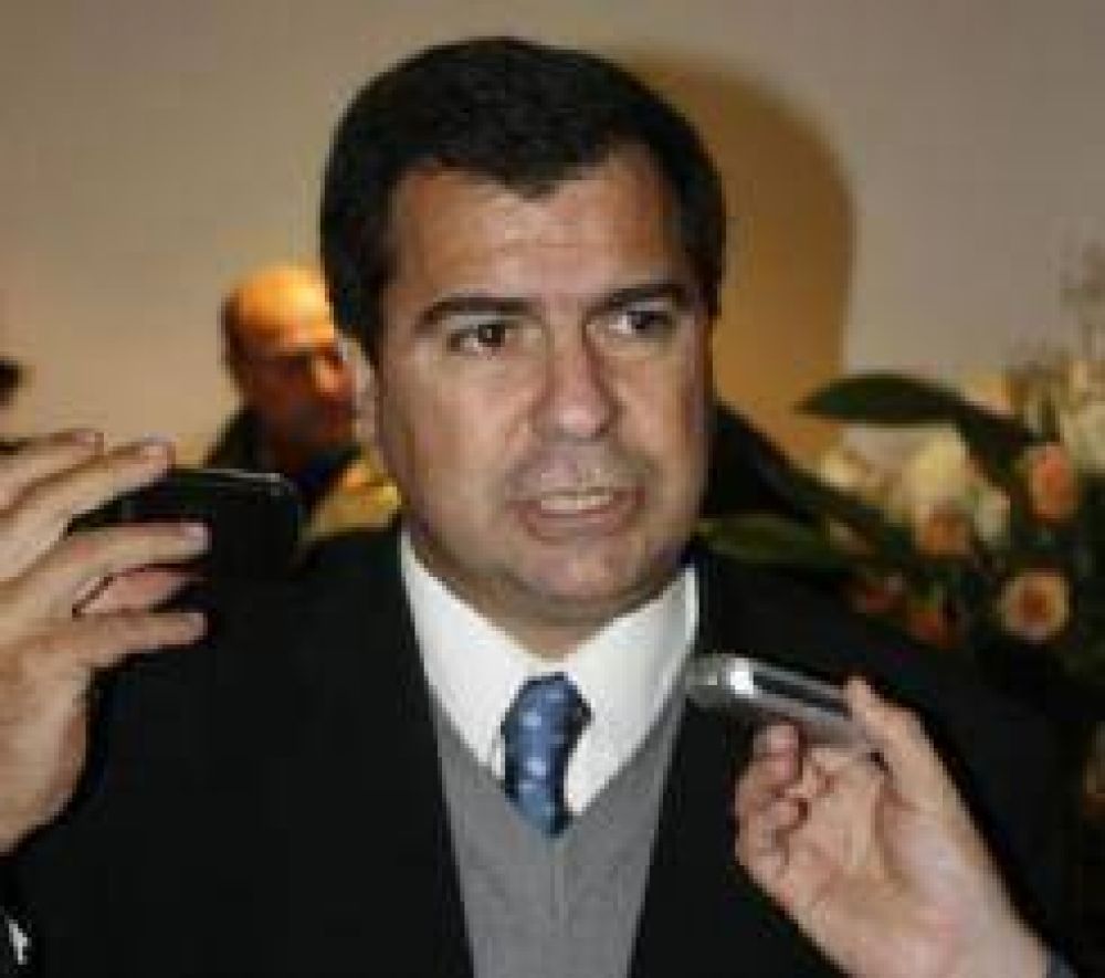 Mejorar�n el canal Mikilo y avanzar�n en acueducto