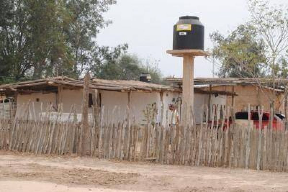 Avanzan las obras para llevar agua potable a varias poblaciones