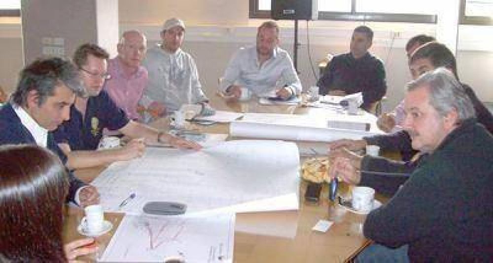 Profesionales extranjeros recorrieron las instalaciones de OSSE