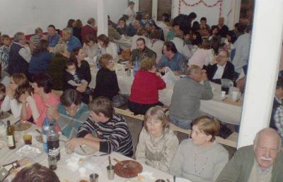 Nueva cena en el local partidario de Jos� Luis Salom�n
