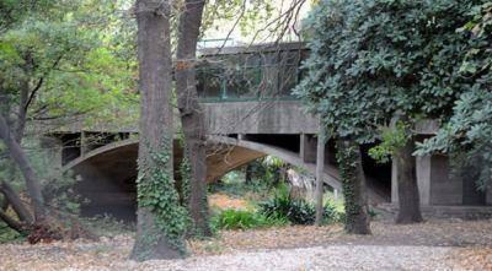 Elevar�n al Concejo la iniciativa para recuperar la Casa del Puente