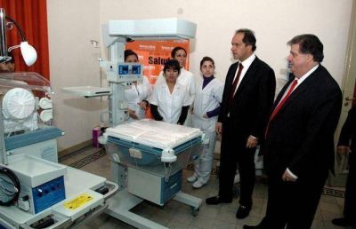 Incorporan 65 m�dicos residentes en hospitales y salitas de la regi�n