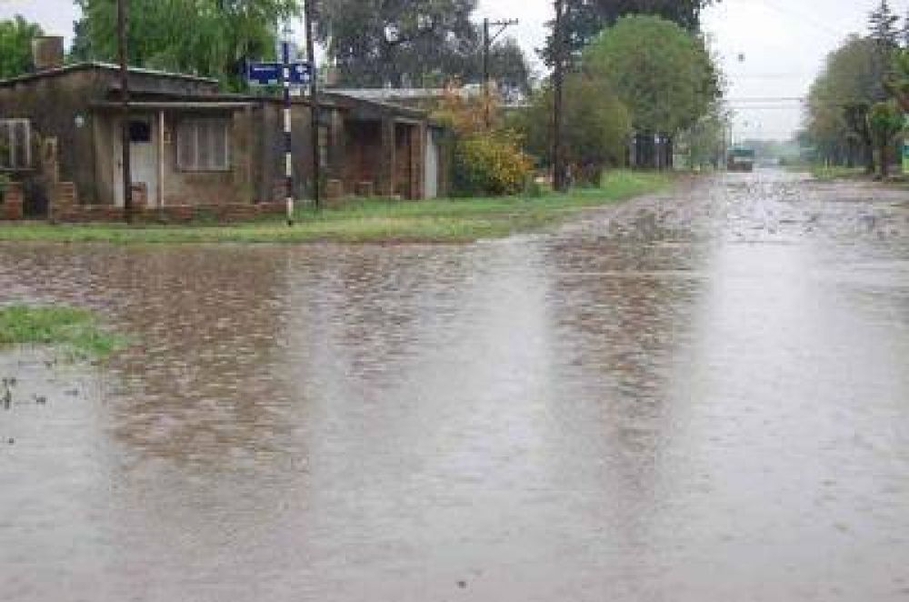  Las inundaciones en el Barrio Belgrano motivan una petici�n urgente en el Concejo 