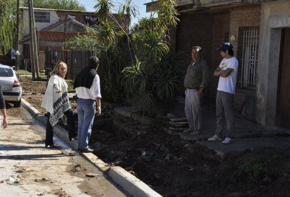 Intendente Stella Giroldi: �Lo importante no son ni los n�meros ni las palabras, son los hechos, es la gente�