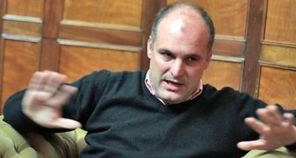 "No quiero que la derecha vuelva a Rosario", asegur� Jorge Henn