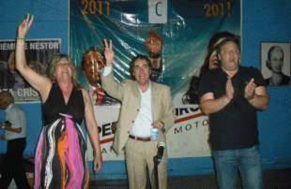 Acto del peronismo de Vicente L�pez en homenaje a Kirchner