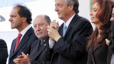 Halle no descarta votos Cristina-Busti