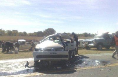 Dos bahieneses murieron en un choque frontal en Catril�