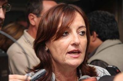 �Carri� siempre viene a Santa Fe a intentar destruir�