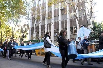 La Suprema Corte pidi� a Scioli "flexibilizar" la postura con los judiciales