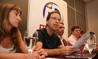 Interna del PD: Aguinaga fue reemplazado como presidente del bloque