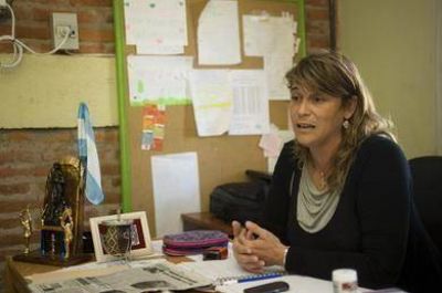 Al entrar al municipio, los becados renuncian a pedir la estabilidad