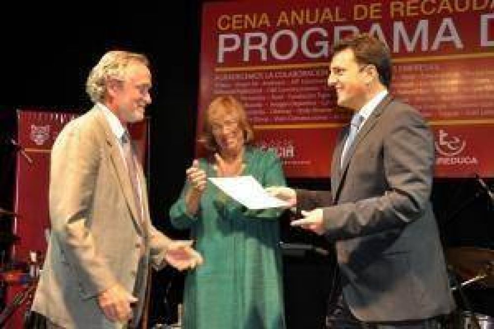Gran cena a beneficio de Tigre Educa