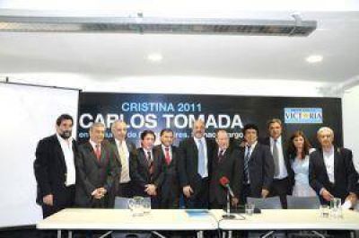 �Los intendentes nos hacemos cargo de lo que hay que resolver�
