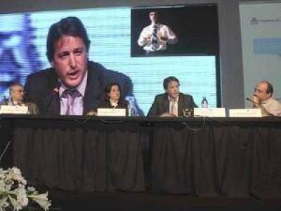 Mart�n Insaurralde disert� sobre la Televisi�n Digital Abierta y gratuita