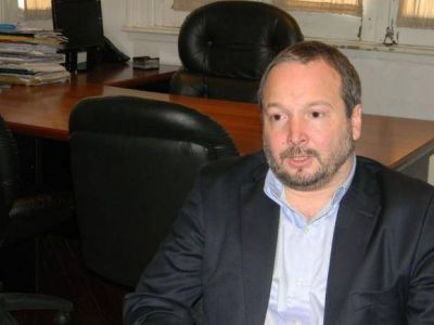Sabbatella: "Hay intendentes que creen que son monarcas"