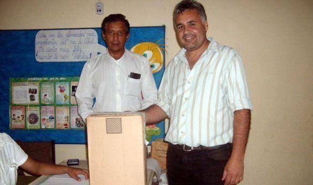 Falc�n quiere lograr �el progreso definitivo� de Colonia Ben�tez