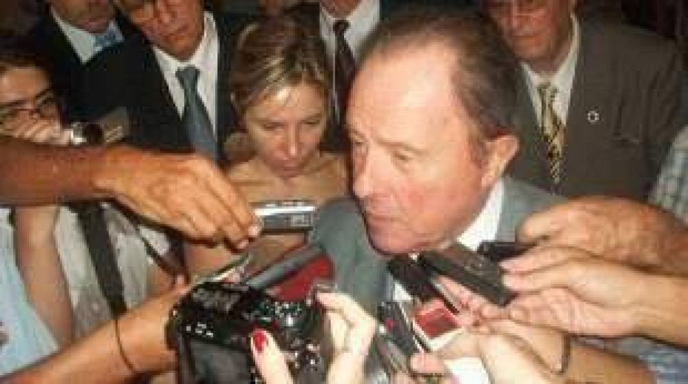 Garc�a aclar� que no llevar� un candidato radical y que ya no pertenece a la UCR