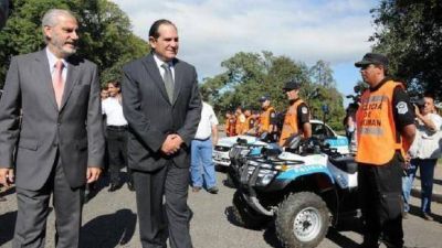 Alperovich anunci� m�s inversiones en seguridad