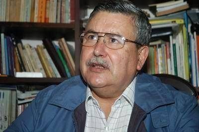 "Guzm�n tiene el perfil para ser diputado nacional"