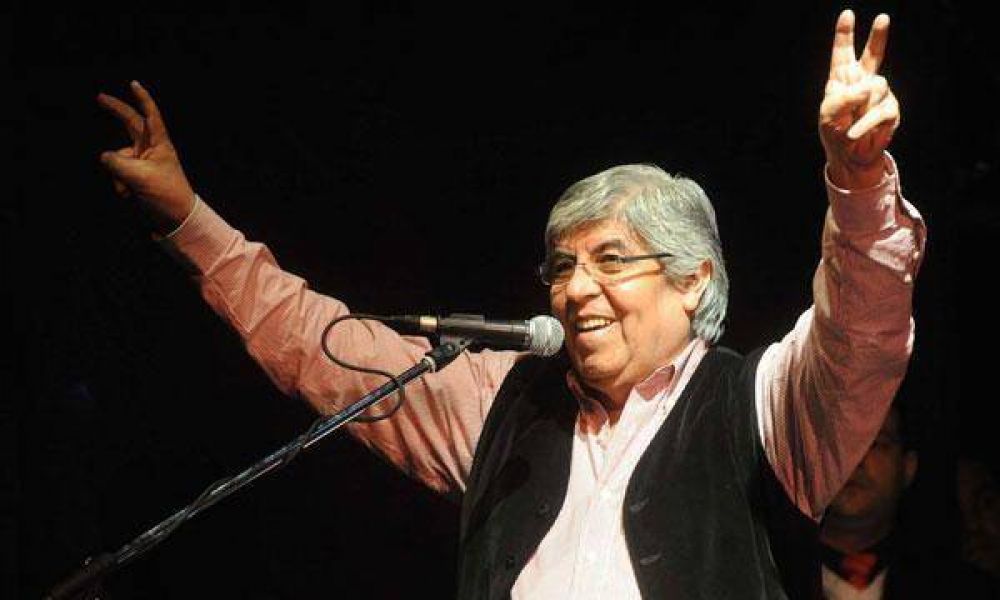 Moyano necesita ir el lunes 2 a Casa Rosada habiendo hecho un buen acto hoy 29
