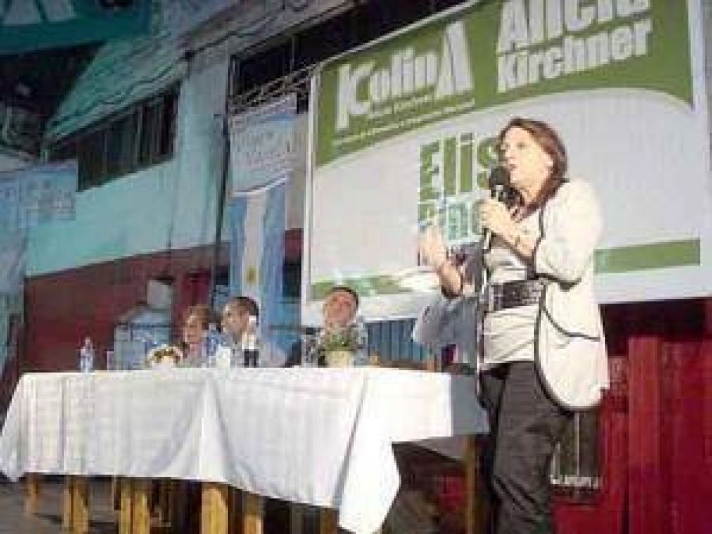 El espacio de Alicia Kirchner en Lomas proclam� como candidato a Insaurralde