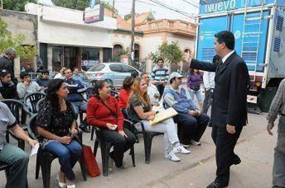 Para Capitanich, la emisi�n de DNI en el Chaco constituye una revoluci�n tecnol�gica