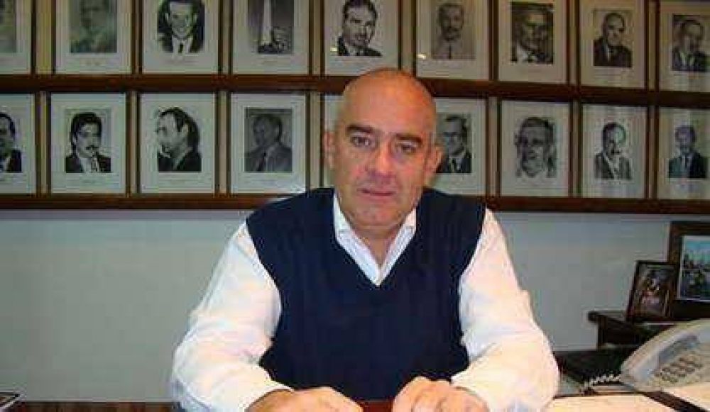 El Ejecutivo promueve un aumento para los funcionarios pol�ticos