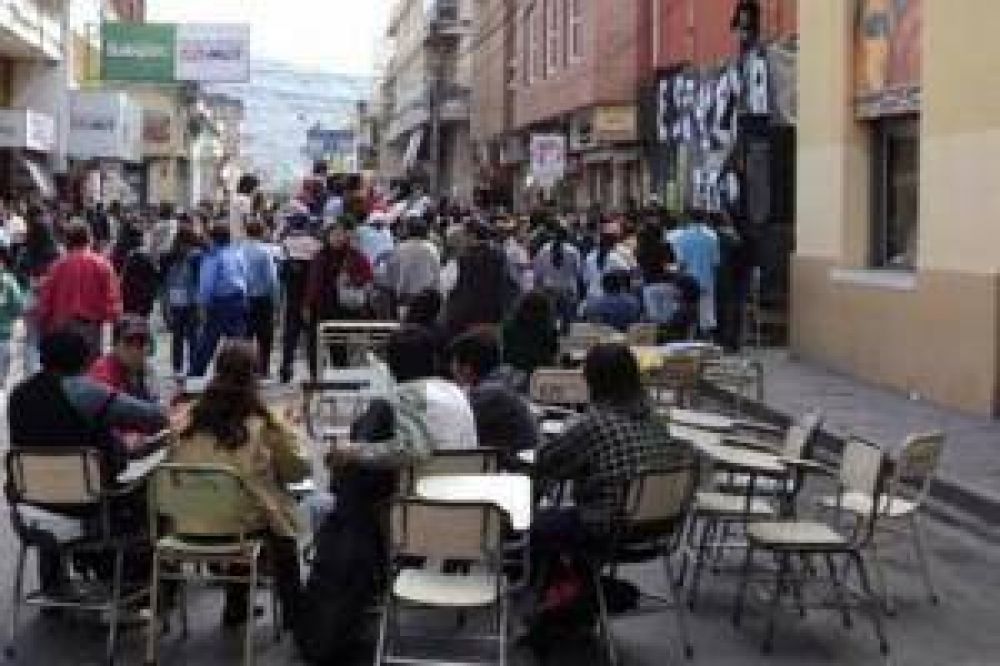 Tregua en la protesta de alumnos y profesores de la Escuela de M�sica