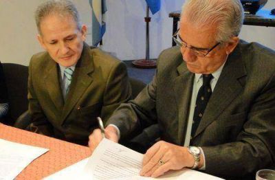Se firm� el convenio "Escuelas Promotoras de Salud"