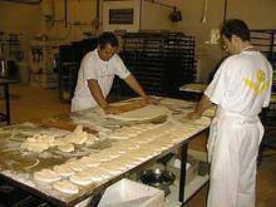 "Tenemos que apoyar a las Pymes", dijo Vaz Torres
