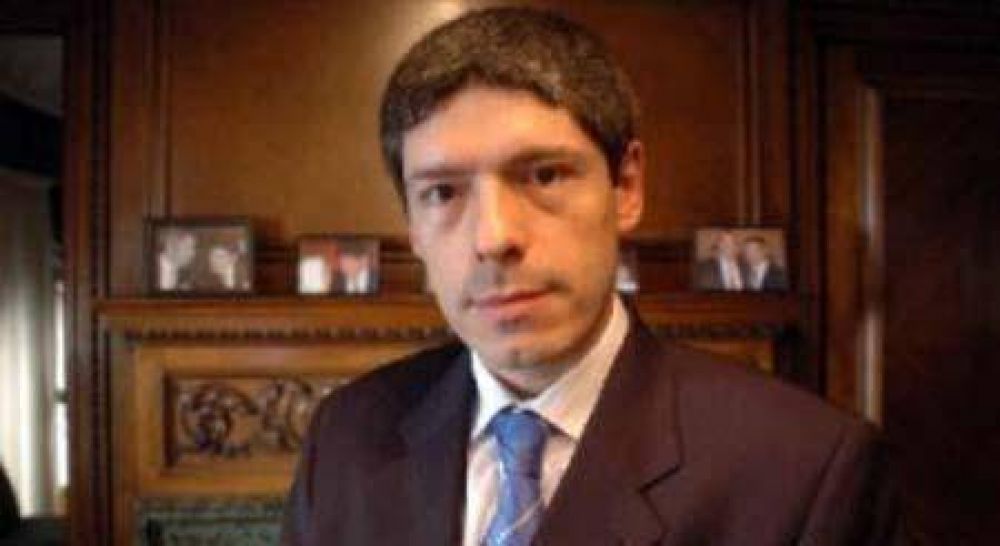 "Kirchner dio todo por la construcci�n de un pa�s y una regi�n mejor", afirm� Abal Medina