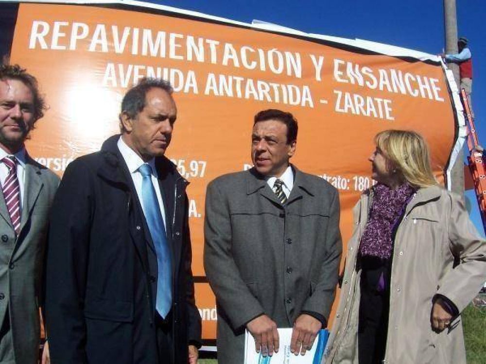 Amplio respaldo de Scioli a la gesti�n de C�ffaro