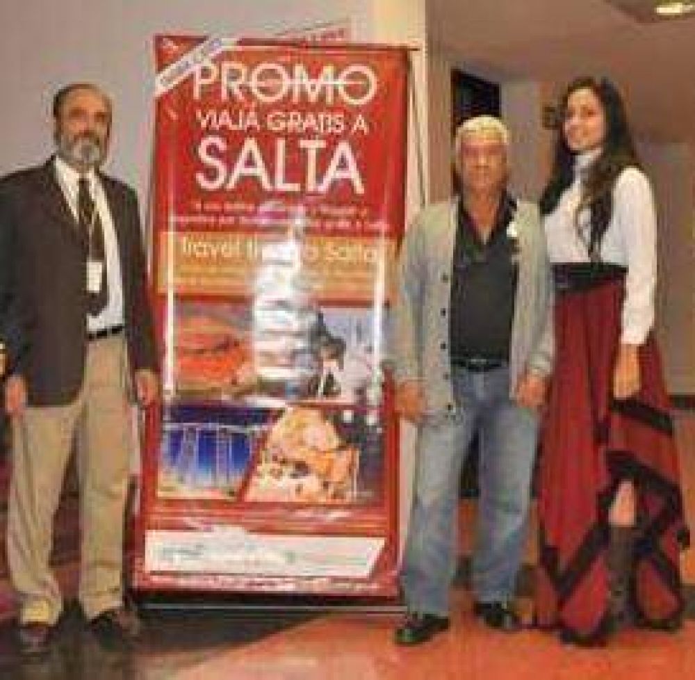 Llegaron a Salta los primeros turistas con la �tarifa cero� de Aerol�neas Argentinas