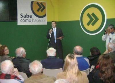 Presentaci�n de candidatura: entre recuerdos de los '90 y la plataforma 2011-2015