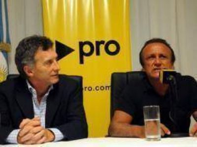 Duhalde apoyar� la candidatura a gobernador de Miguel del Sel en Santa Fe