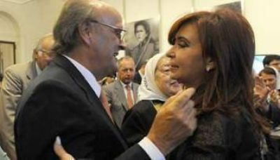 La UIA respalda la decisi�n oficial de multar a gremios que no acaten conciliaci�n