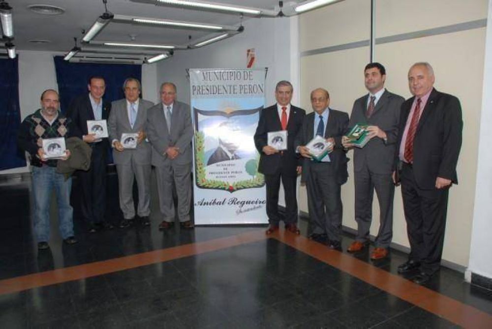 PTE. PER�N - REUNI�N POR PLAN SANITARIO