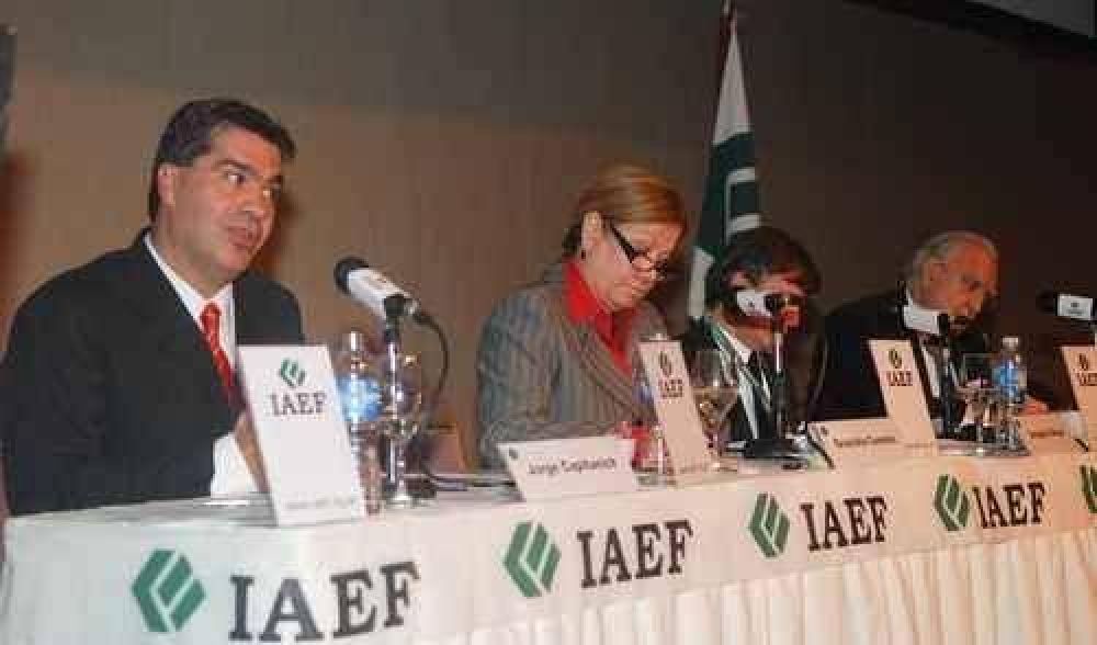 Capitanich expuso las perspectivas de crecimiento nacional