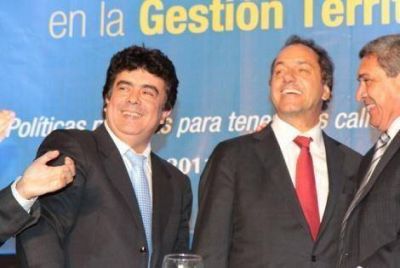 Espinoza y Scioli en la primera Jornada Regional del Frente Nacional Peronista