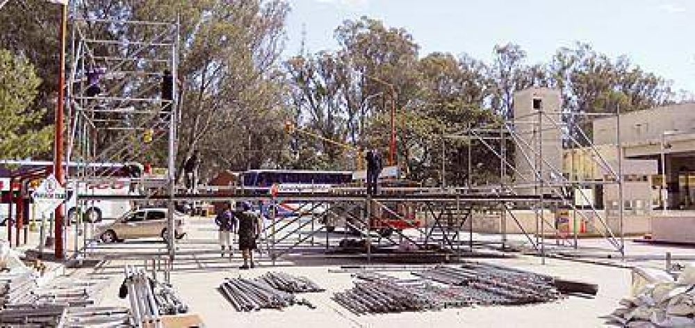 Todo listo para el acto inaugural de la temporada 2011 en Las Termas 