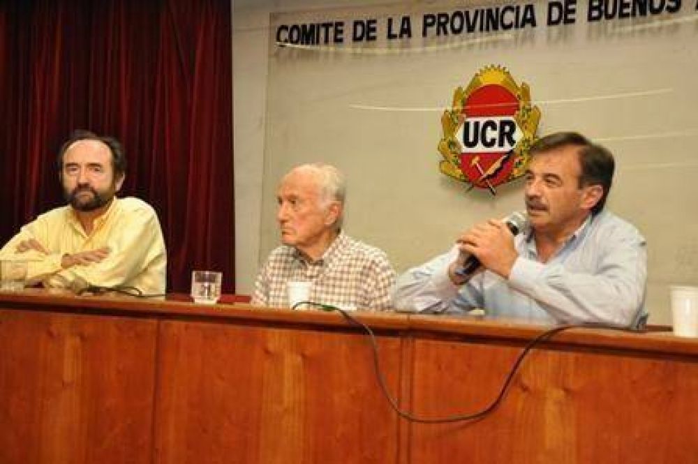 Luis Blanco podr�a integrar la lista de diputados nacionales de la UCR 