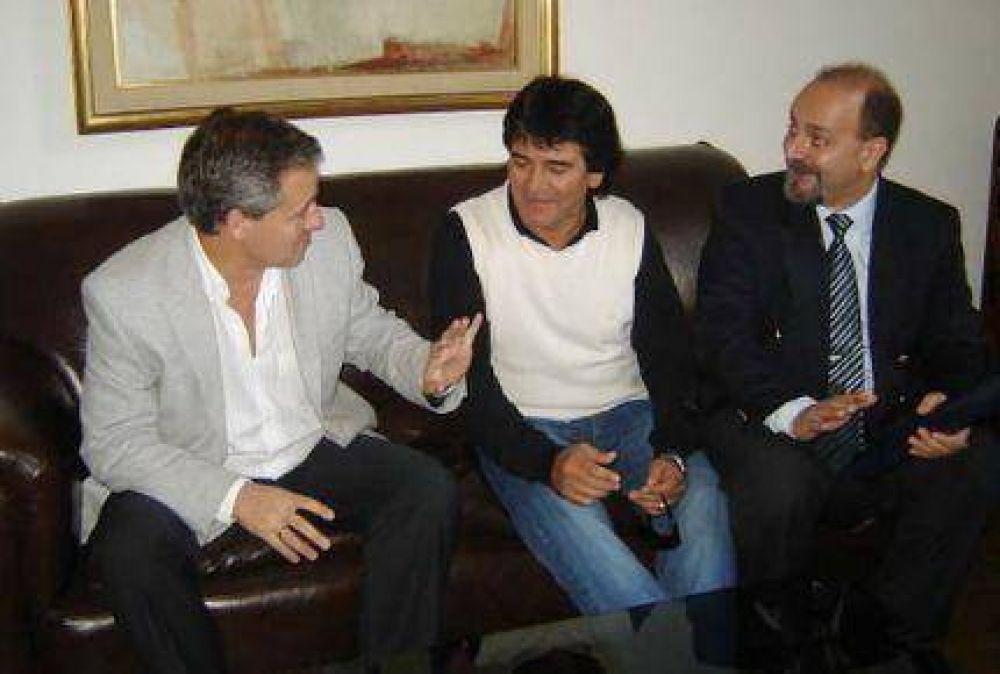 Artime mpulsar� proyecto para exceptuar a la CGT del pago de la tasa de Obras Sanitarias